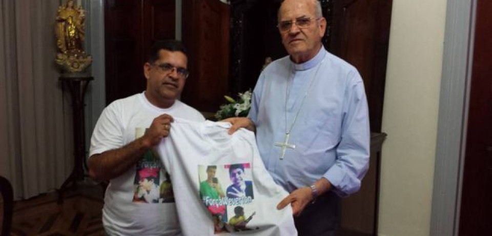 Arcebispo Dom Fernando Saburido apoia campanha #ForçaWeverton