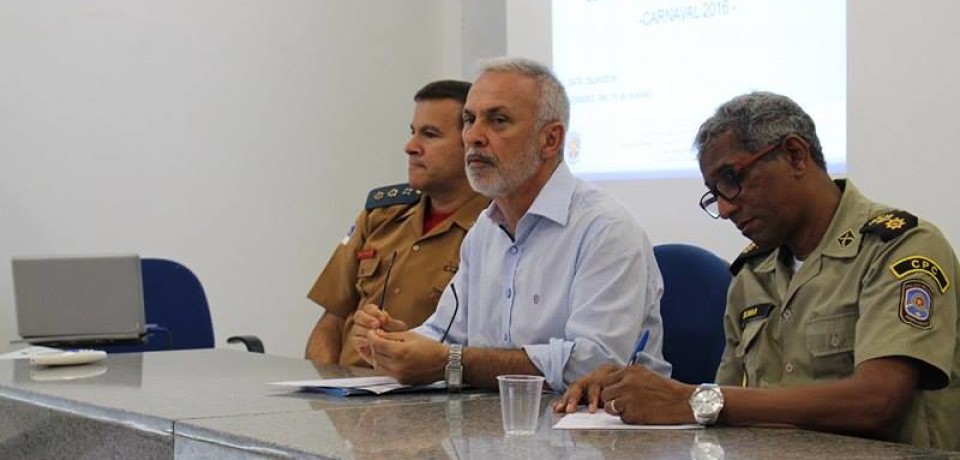 Ministério Público, Polícia Militar, Corpo de Bombeiros e prefeitura da Vitória realizam reunião com dirigentes de agremiações
