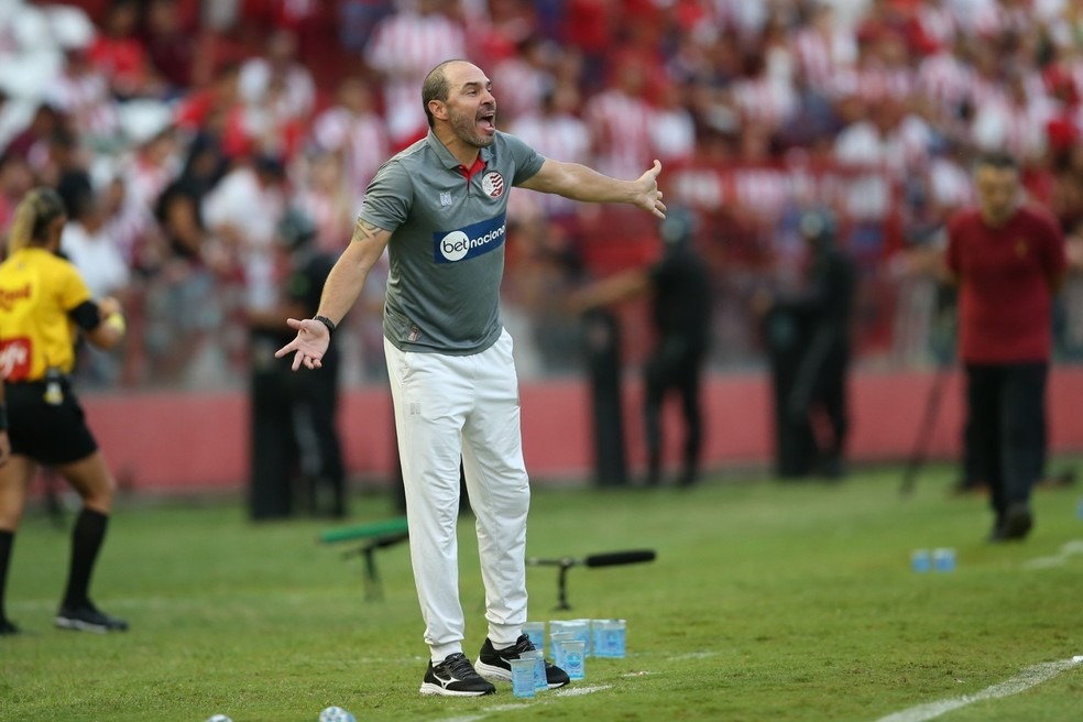 Náutico demite técnico após derrota para o Sport na final do Pernambucano