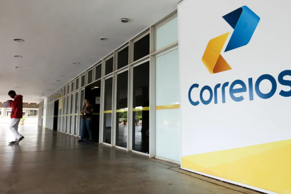 Correios divulgam editais para Concurso 2024 com 3.511 vagas disponíveis