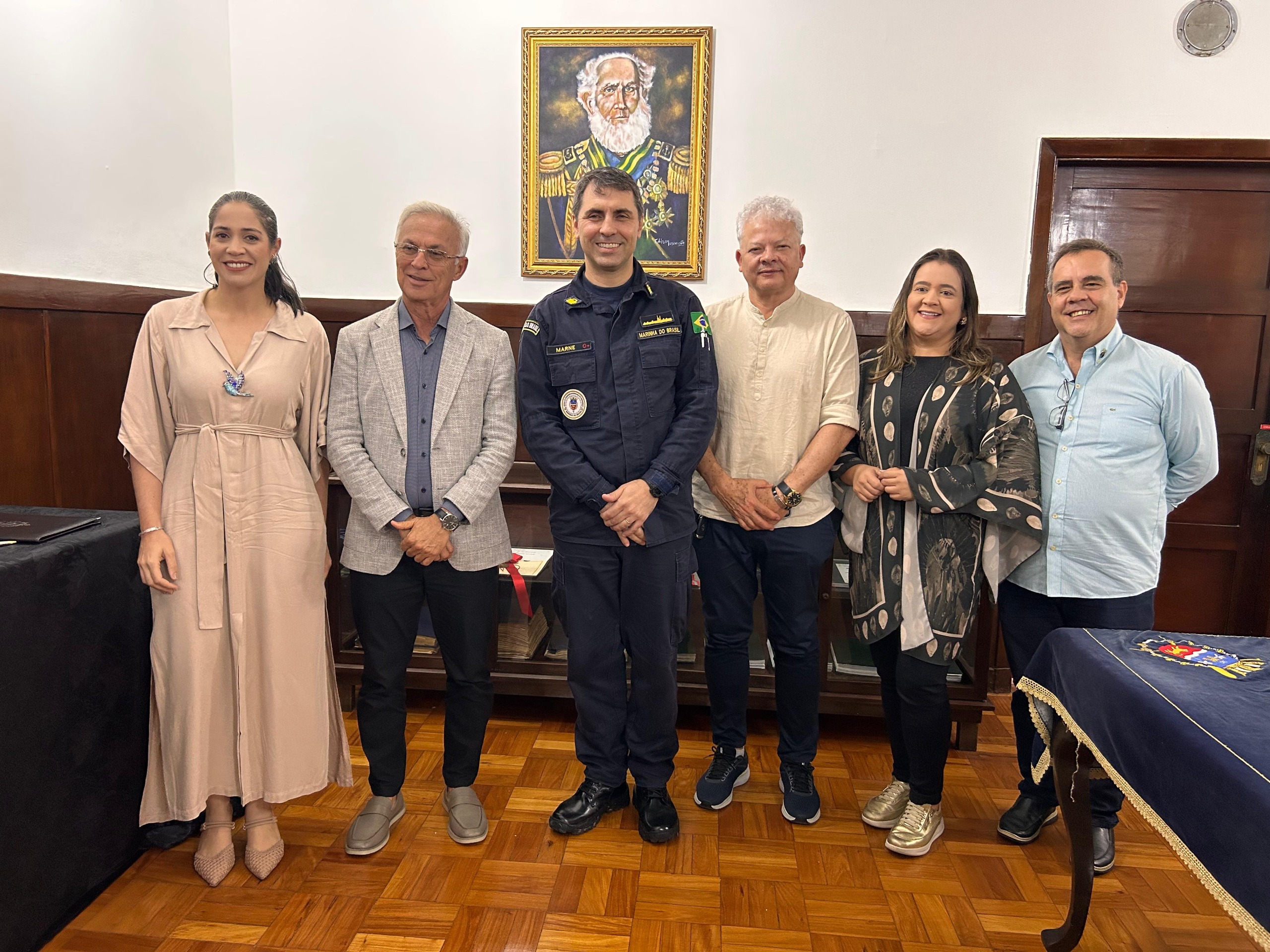 Vitória conquista parceria inédita com a Marinha do Brasil para fortalecer educação e esporte
